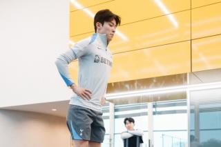 قدوته فودين.. من هو يانج مين هيوك خليفة سون في توتنهام؟ (فيديو)